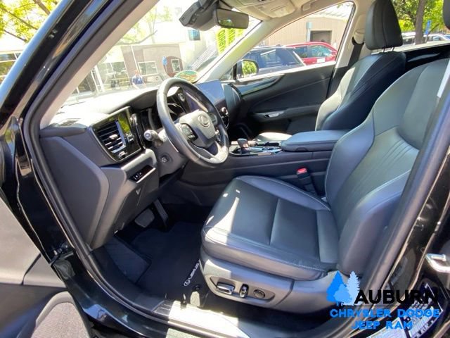 Used 2025 Lexus NX 350h AWD w/ Cold Area Package image 33