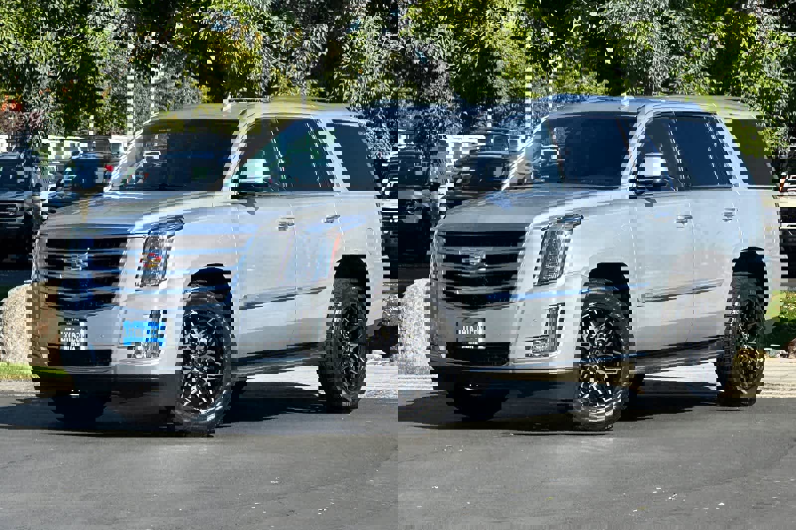 Used 2016 Cadillac Escalade Luxury