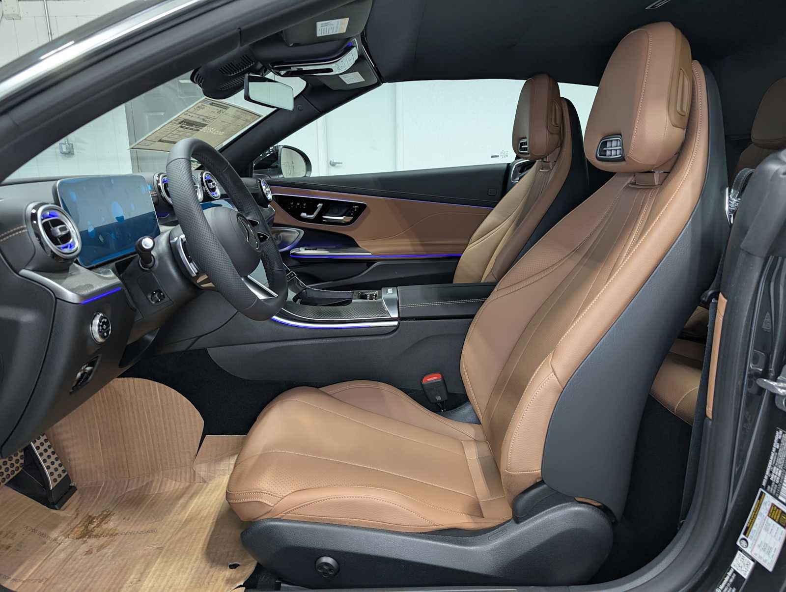 New 2026 Mercedes-Benz CLE 300 4MATIC Cabriolet image 4