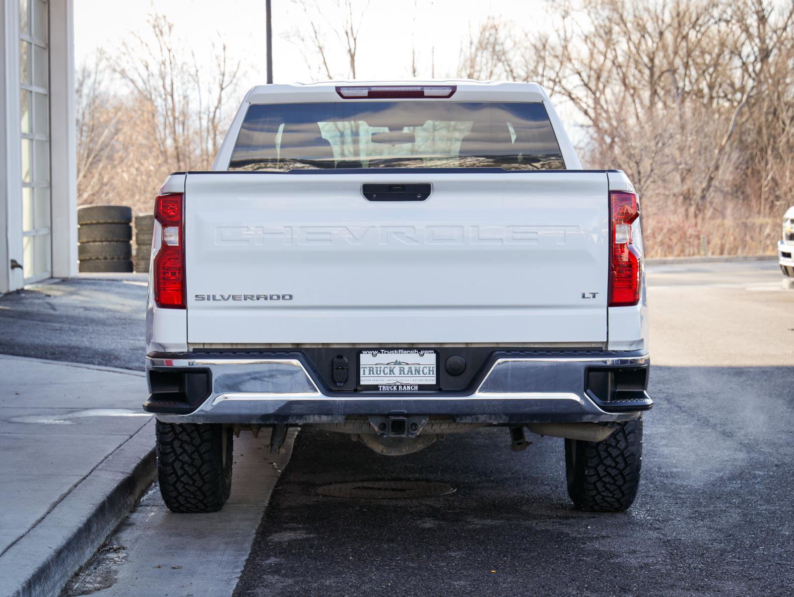 Used 2021 Chevrolet Silverado 1500 LT w/ Bed Protection Package image 4