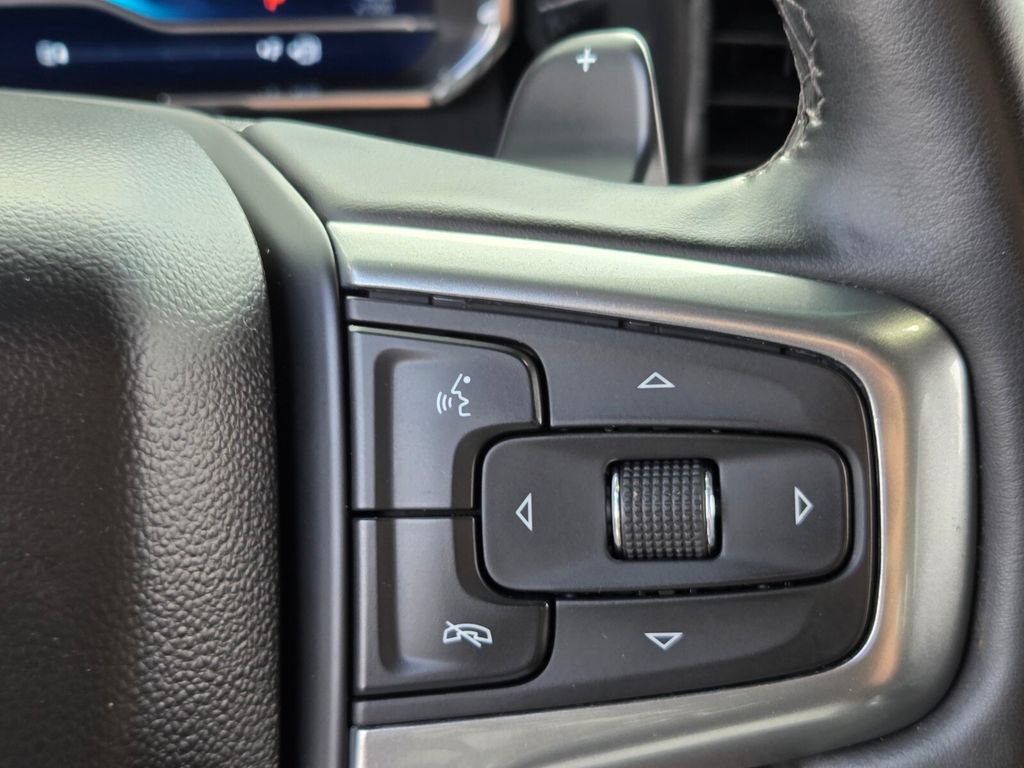 Used 2024 Chevrolet Silverado 1500 LTZ AWD/4WD image 27