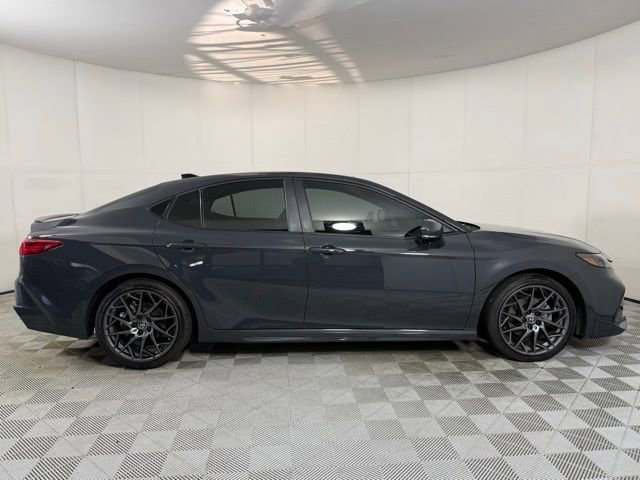 Used 2025 Toyota Camry XSE image 6