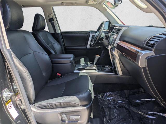 Used 2015 Toyota 4Runner Limited AWD/4WD image 23
