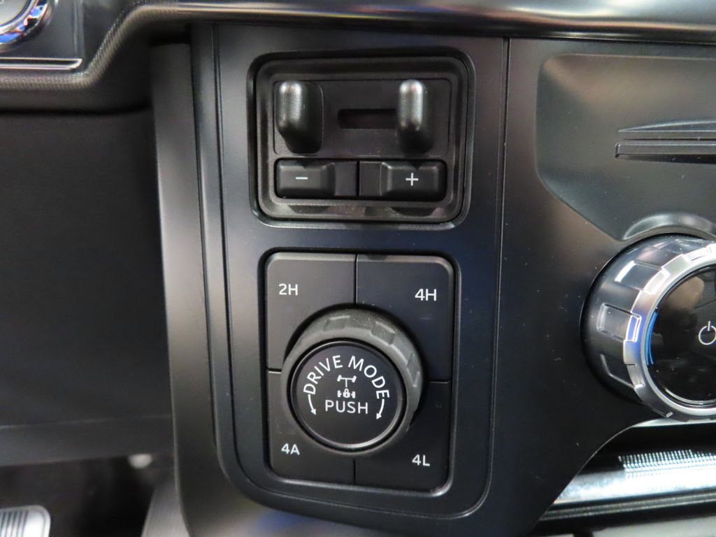 Used 2025 Ford F150 Raptor image 69