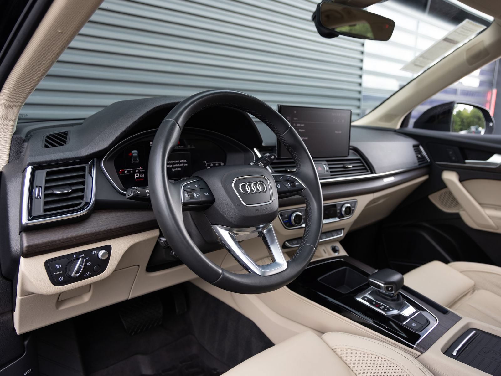 Used 2021 Audi Q5 Prestige w/ Prestige Package AWD/4WD image 19