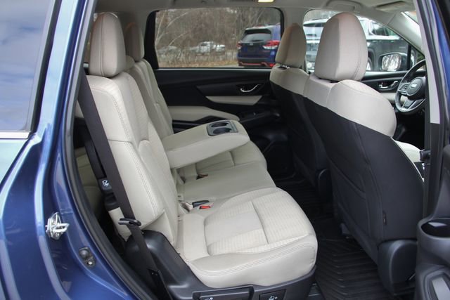 Used 2020 Subaru Ascent Premium w/ Convenience Package AWD/4WD image 35