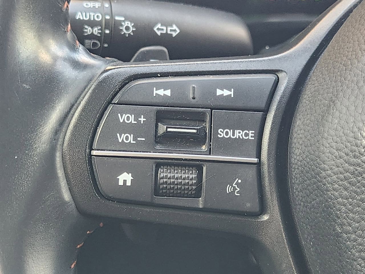 Certified 2023 Honda CR-V Sport image 27
