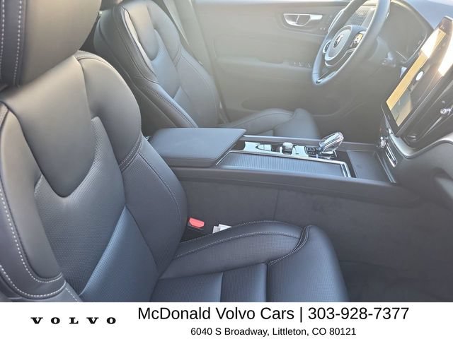 New 2026 Volvo XC60 B5 Ultra w/ Protection Package Premier AWD/4WD image 17