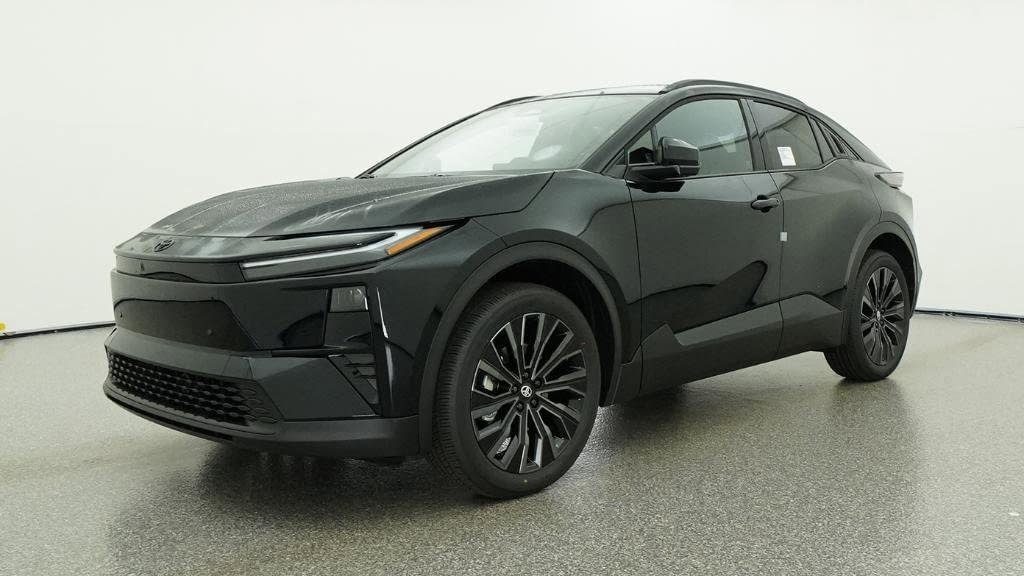 New 2026 Toyota C-HR AWD/4WD image 17