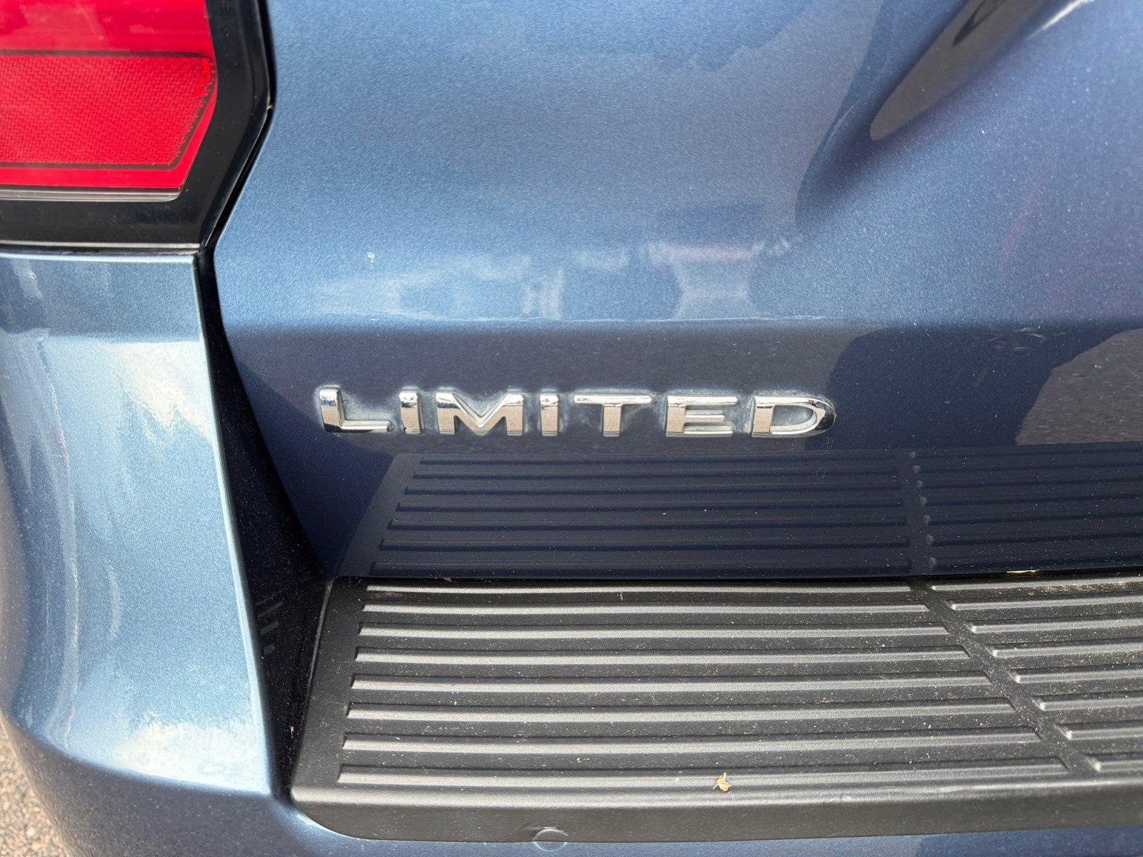 Used 2019 Ford Expedition Limited w/ Equipment Group 301A AWD/4WD image 23