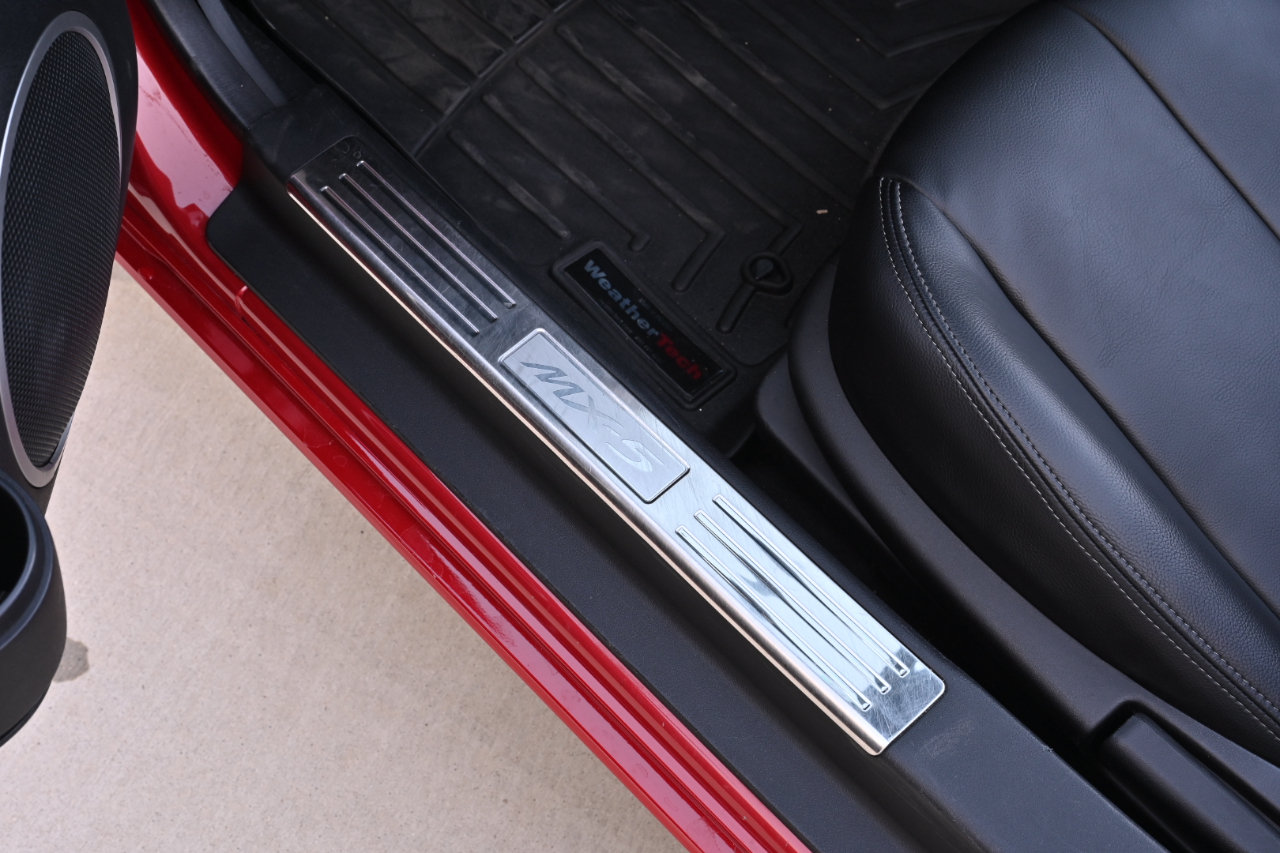 Used 2006 MAZDA MX-5 Miata 3rd Generation Limited RWD image 23
