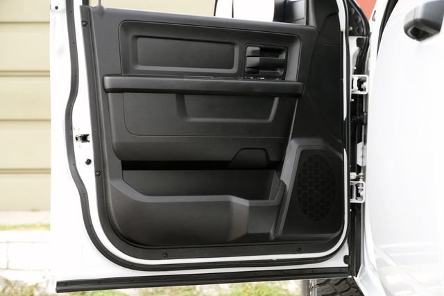 Used 2018 RAM 2500 Tradesman w/ Chrome Appearance Group AWD/4WD image 35