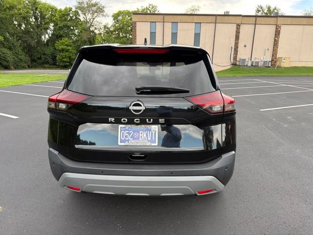 Used 2023 Nissan Rogue S FWD image 6