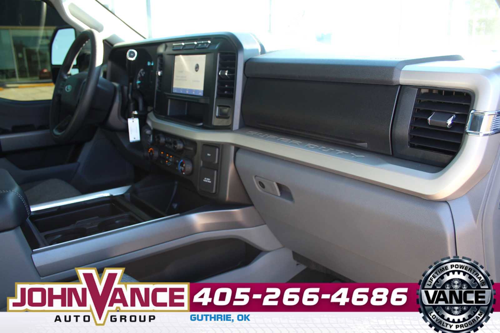 Used 2024 Ford F250 XLT w/ FX4 Off-Road Package image 17