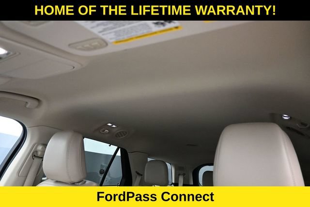 Used 2021 Ford Explorer Limited w/ Equipment Group 301A AWD/4WD image 35