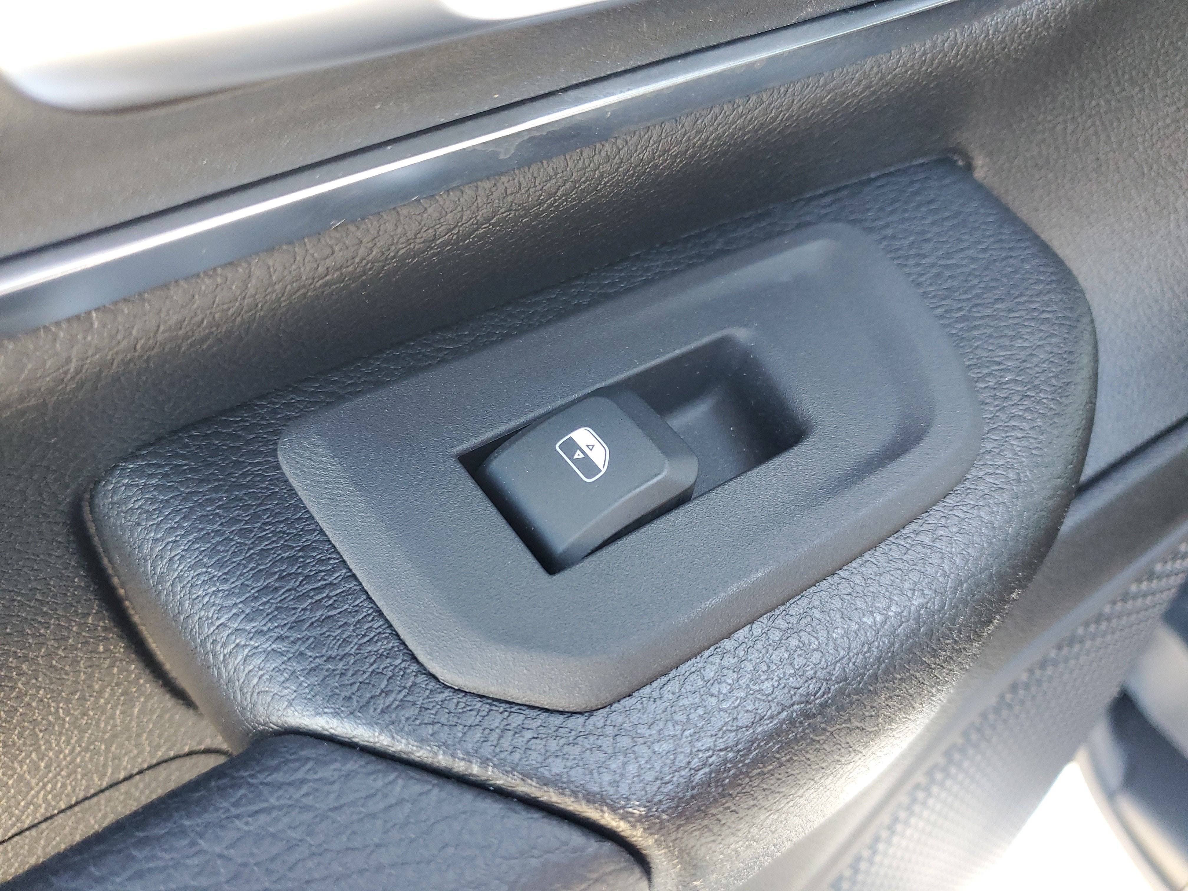 Used 2025 RAM 1500 Big Horn AWD/4WD image 17
