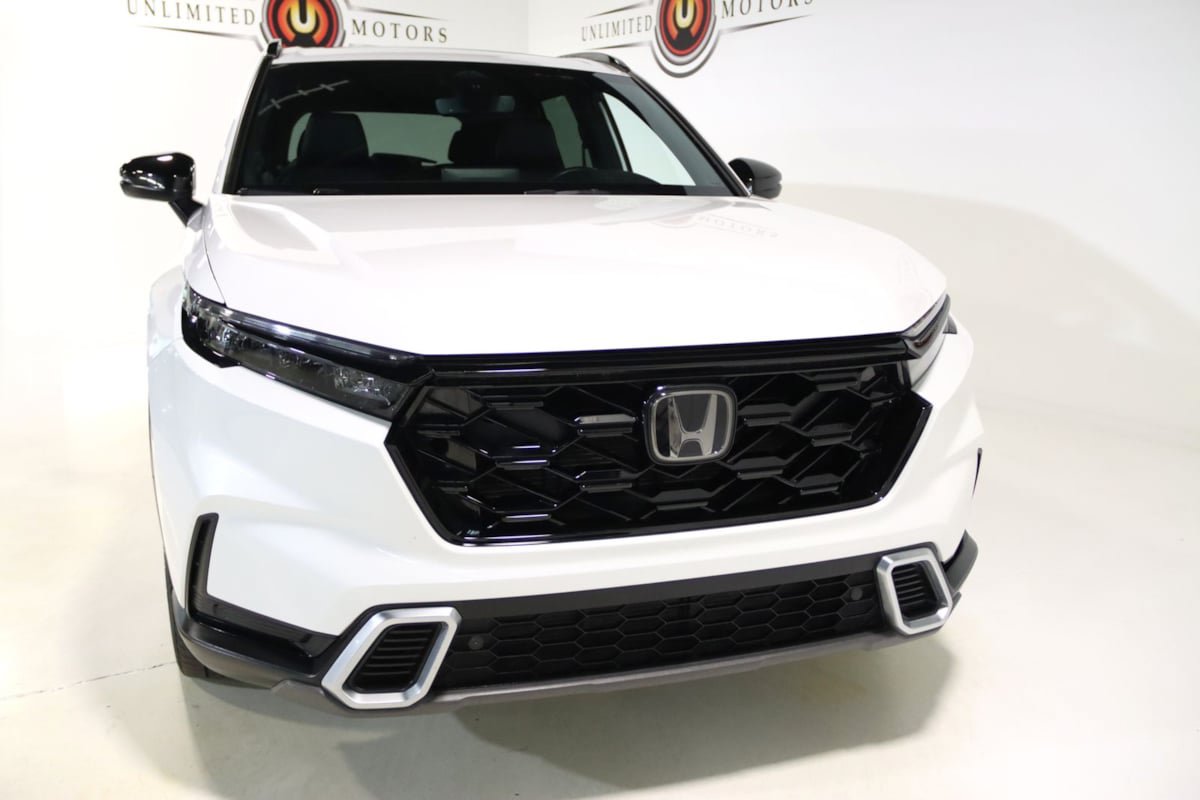 Used 2024 Honda CR-V Sport Touring image 26