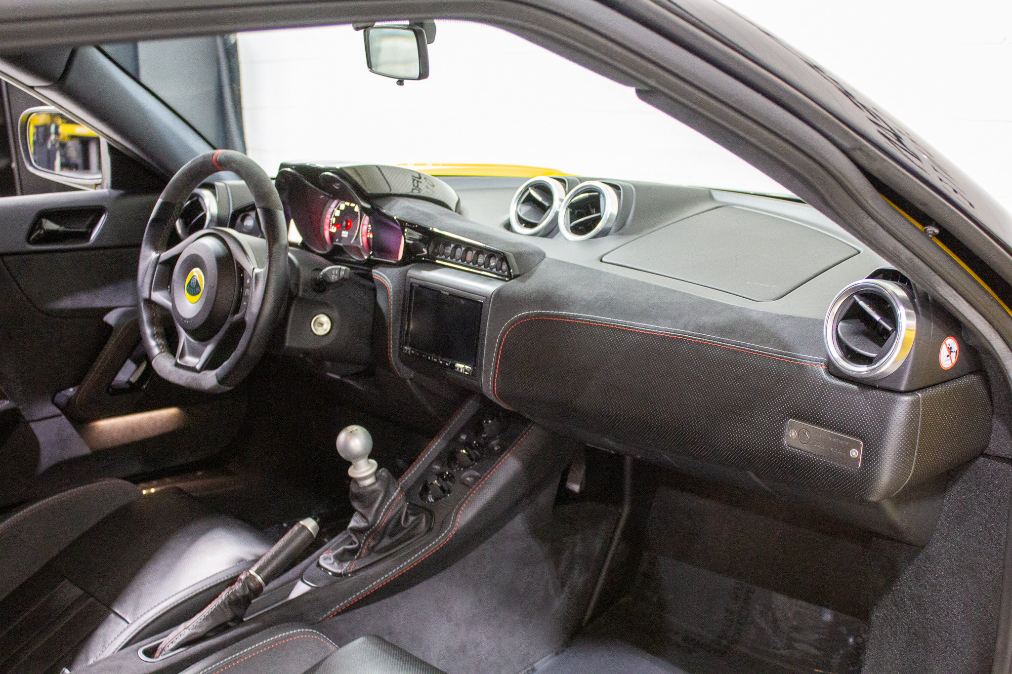 Used 2021 Lotus Evora RWD image 32