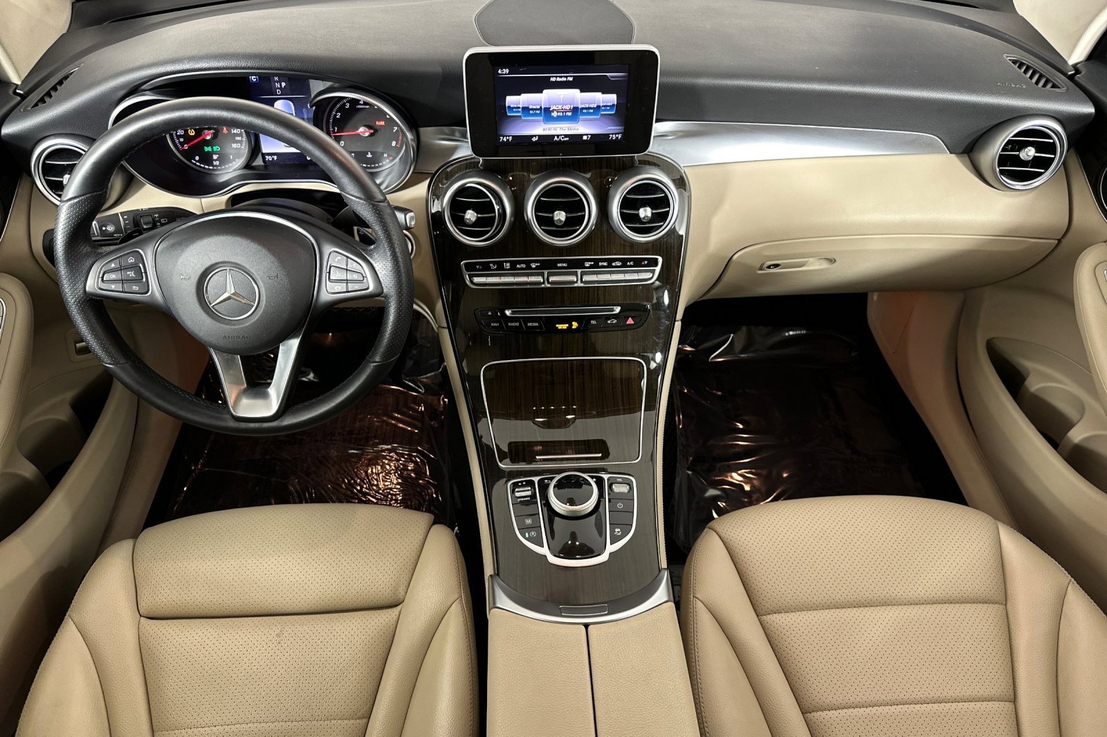 Used 2019 Mercedes-Benz GLC 300 image 12