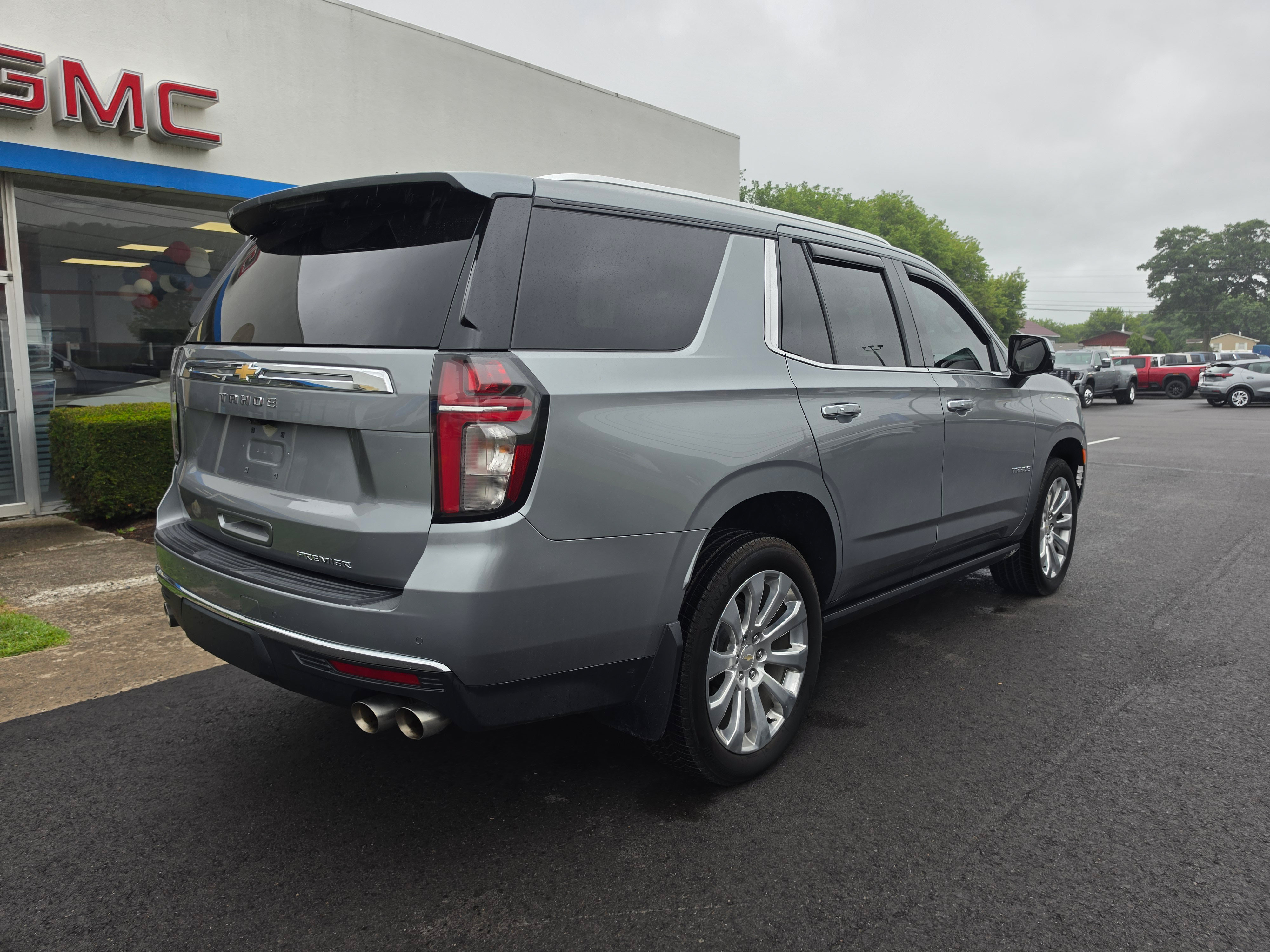 Used 2023 Chevrolet Tahoe Premier AWD/4WD video 3