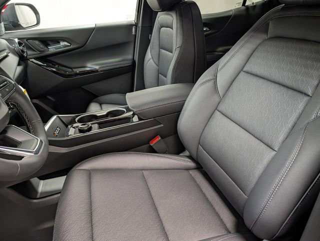New 2026 Chevrolet Equinox LT image 9