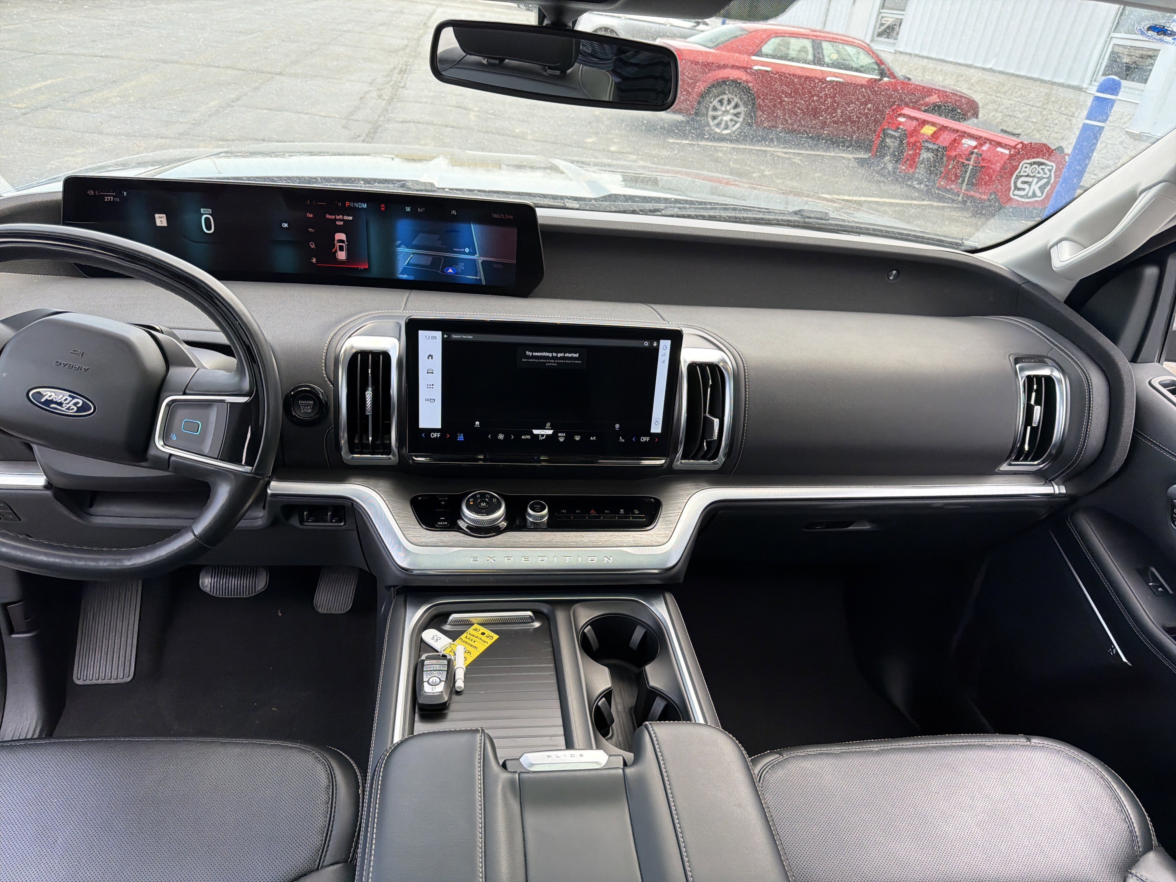 Used 2025 Ford Expedition Max Platinum AWD/4WD image 31