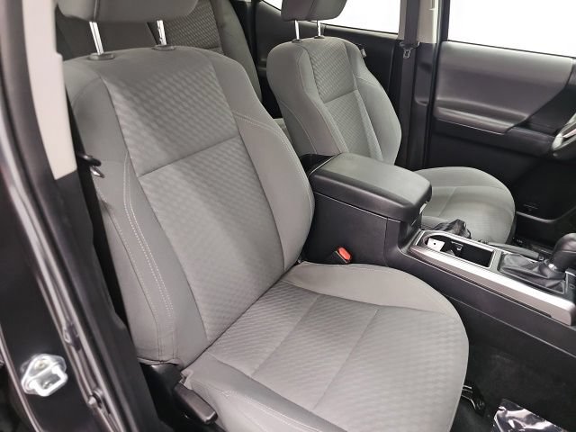 Certified 2023 Toyota Tacoma SR5 AWD/4WD image 35