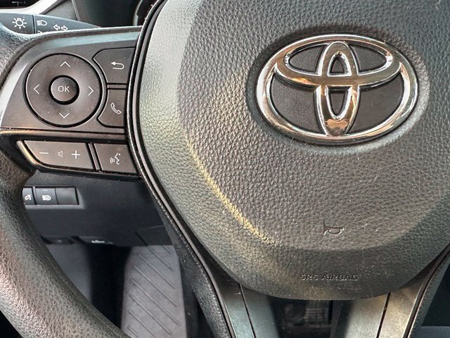 Used 2024 Toyota RAV4 XLE AWD/4WD image 17