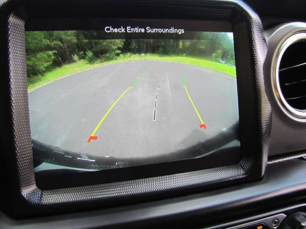 Used 2021 Jeep Wrangler Unlimited Rubicon 4xe w/ Dual Top Group image 44