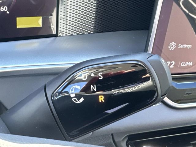 New 2026 Volkswagen Tiguan SE image 26