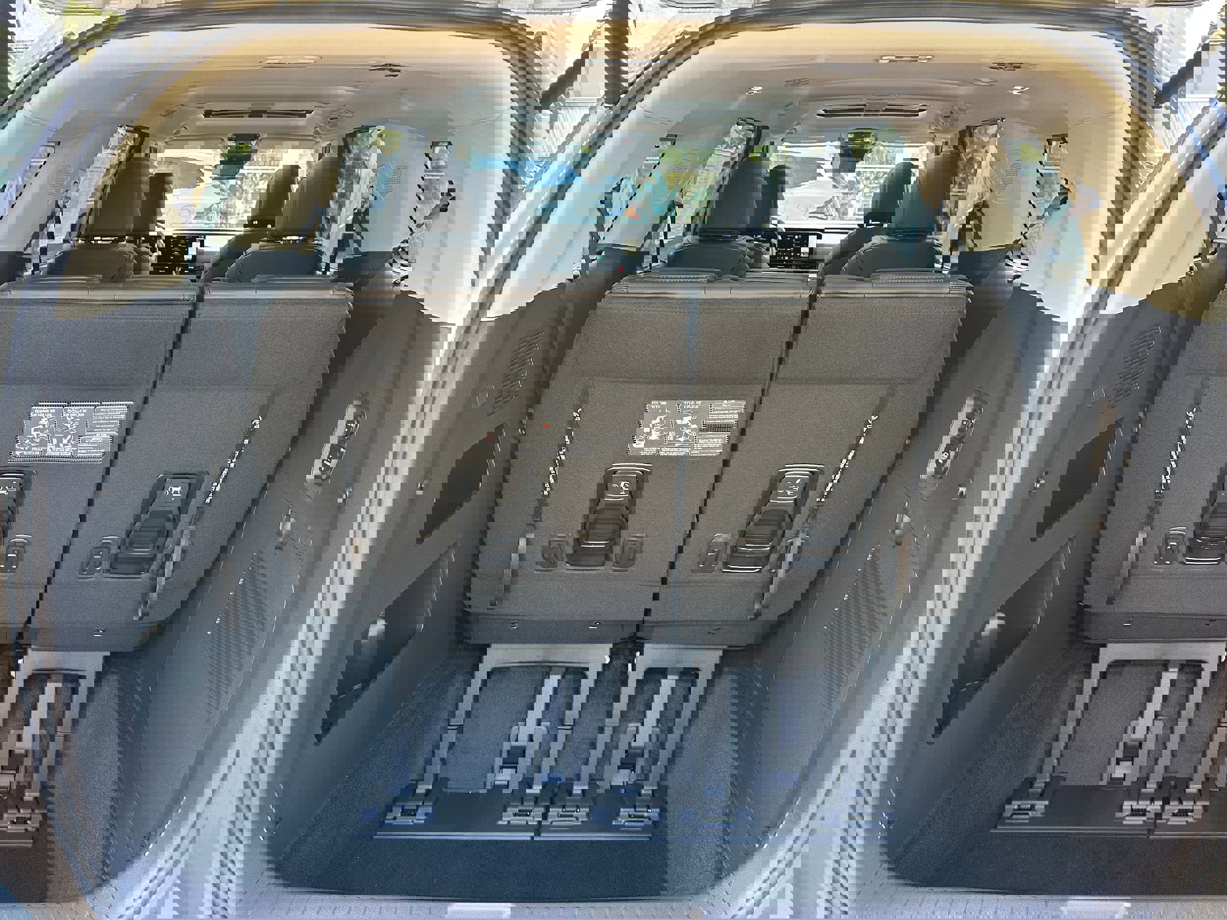 New 2026 Kia Carnival SX image 10