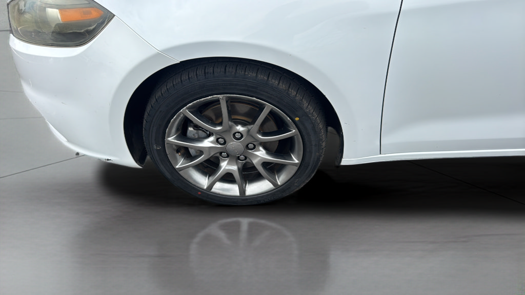 Used 2015 Dodge Dart SXT FWD image 36