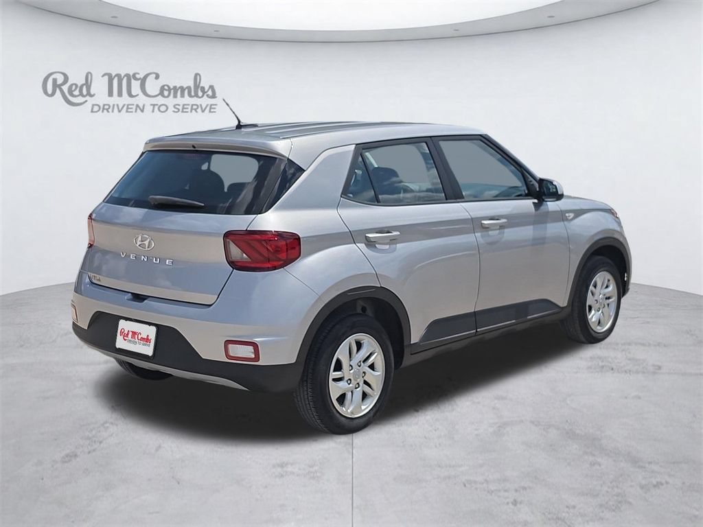 Certified 2025 Hyundai Venue SE FWD image 8