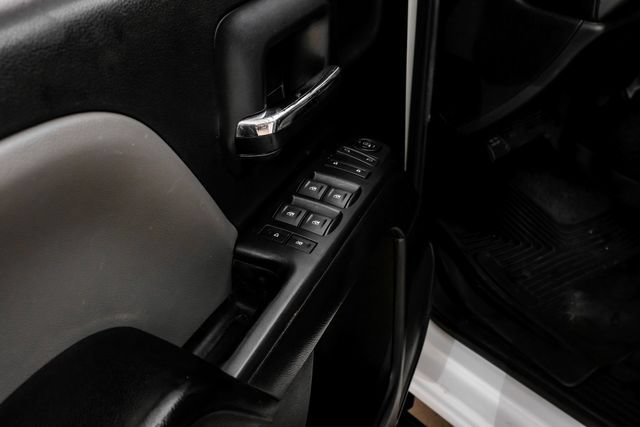 Used 2019 Chevrolet Silverado 2500 W/T AWD/4WD image 40