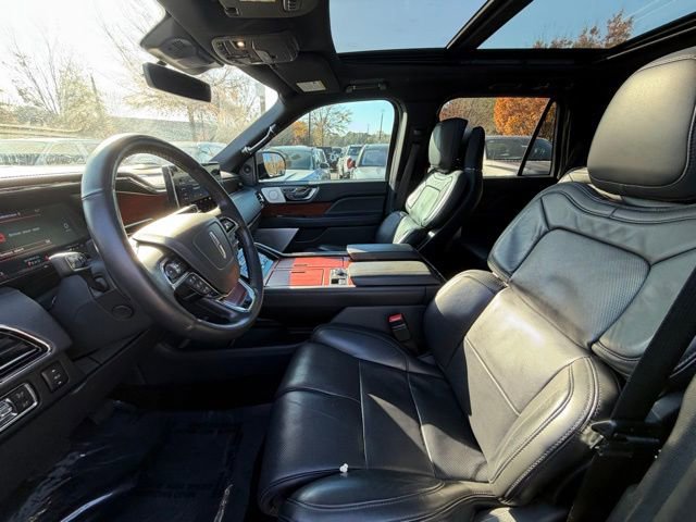 Certified 2022 Lincoln Navigator Reserve image 14