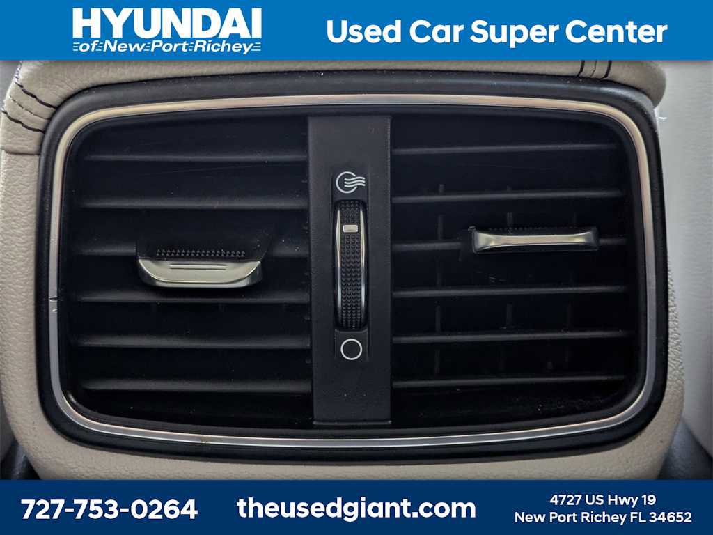 Used 2020 Genesis G70 2.0T w/ Elite Package image 15