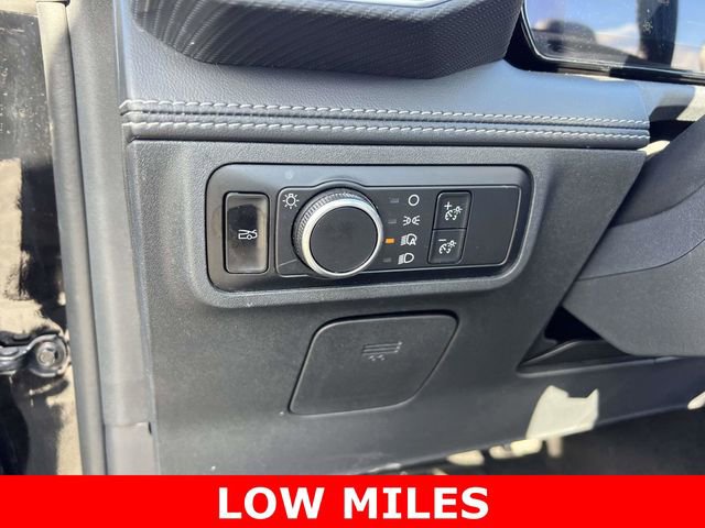 Used 2024 Ford Mustang Premium RWD image 13