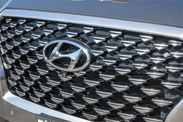 Certified 2022 Hyundai Palisade Calligraphy w/ Winter Package image 13