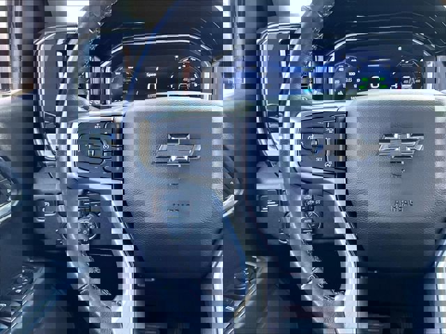 Used 2022 Chevrolet Silverado 1500 RST AWD/4WD image 23