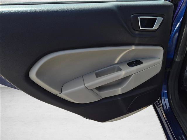 Used 2016 Ford Fiesta SE FWD image 28