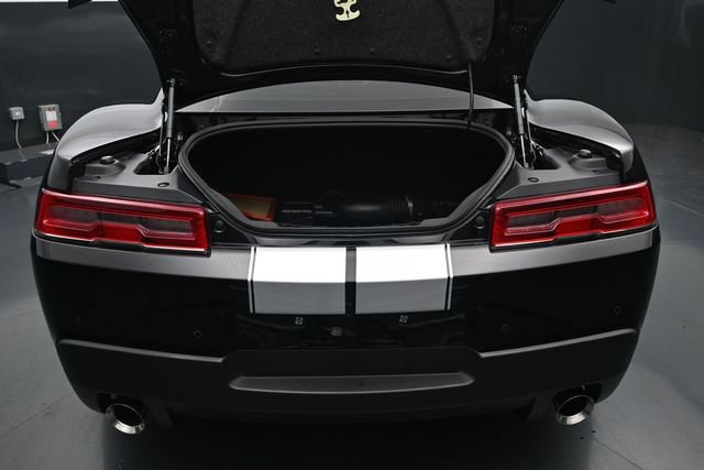 Used 2014 Chevrolet Camaro SS w/ RS Package RWD image 9