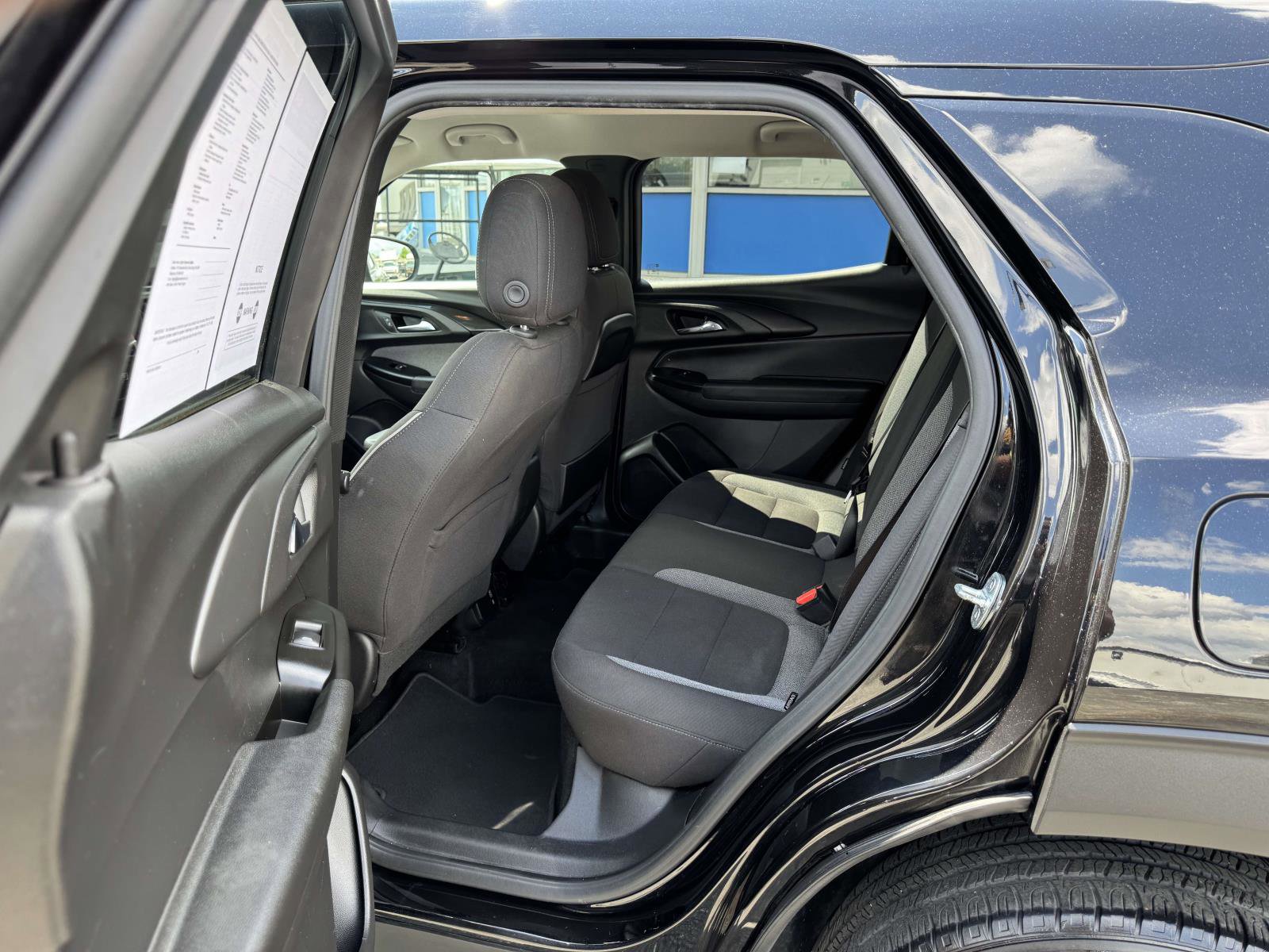 Used 2021 Chevrolet TrailBlazer LT w/ Convenience Package AWD/4WD image 22