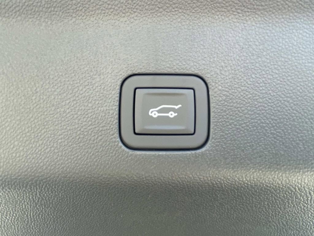 New 2026 Chevrolet Tahoe Premier image 12