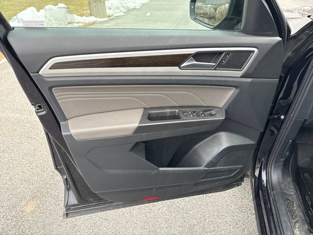 Used 2022 Volkswagen Atlas SE image 16