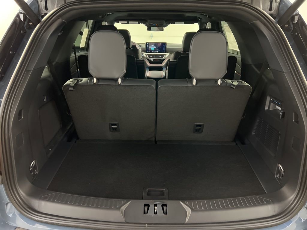 New 2026 Ford Explorer ST w/ Sun And Sound Package AWD/4WD image 37