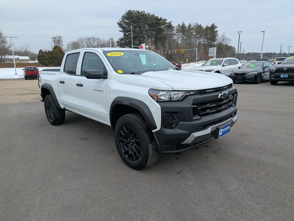 Used 2024 Chevrolet Colorado Trail Boss w/ Advanced Trailering Package image 8