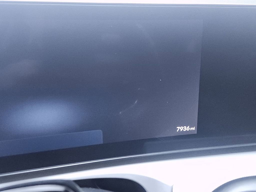 Used 2025 Hyundai Tucson Limited FWD image 15