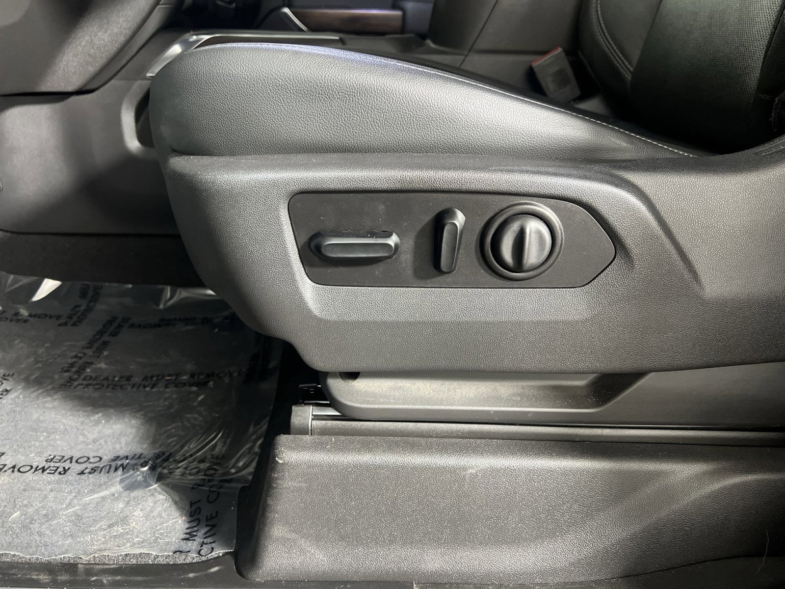 Used 2020 GMC Sierra 1500 SLT w/ SLT Convenience Package image 14