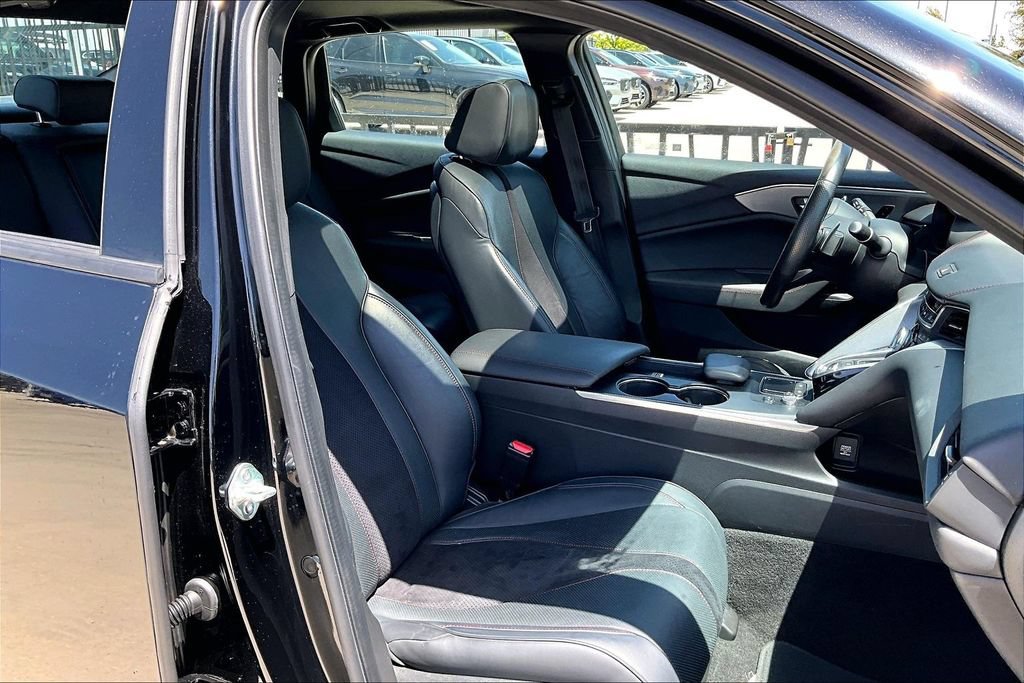 Used 2023 Acura TLX SH-AWD w/ A-SPEC Pkg image 9