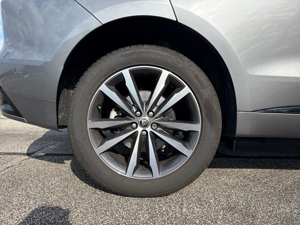 New 2026 Jaguar F-PACE R-Dynamic S image 25